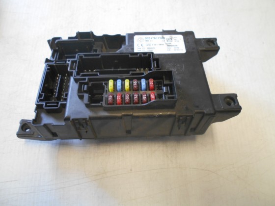 Caixa Fusiveis Fiat Grande Punto 2007 CXF35